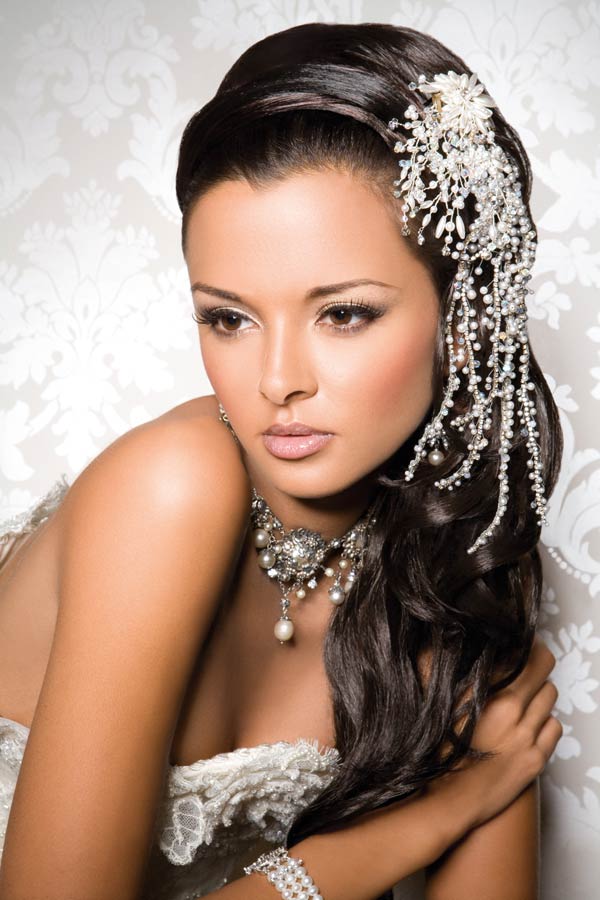 A vintage tiara or hair clip designed by Basia Zarzycka