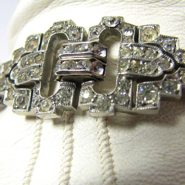 Unique Unusual Vintage Costume Jewellery for Sale in London