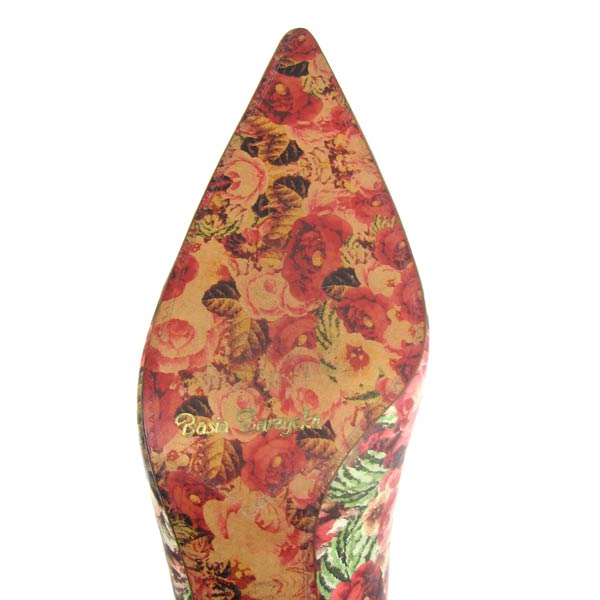 fantasy shoes by Basia Zarzycka