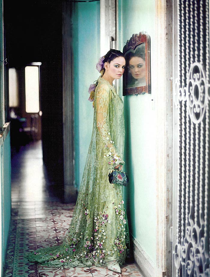 bridal dresses by Basia Zarzycka