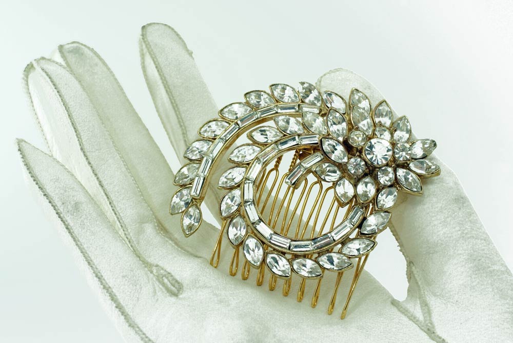 bridal hair combs